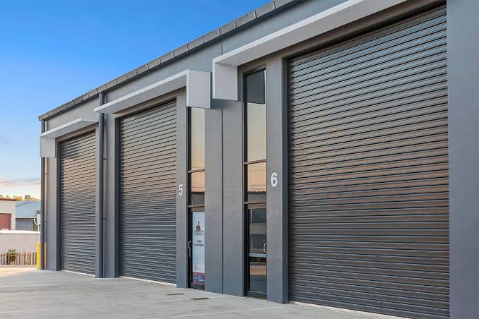 Heavy-duty industrial steel roller shutter door